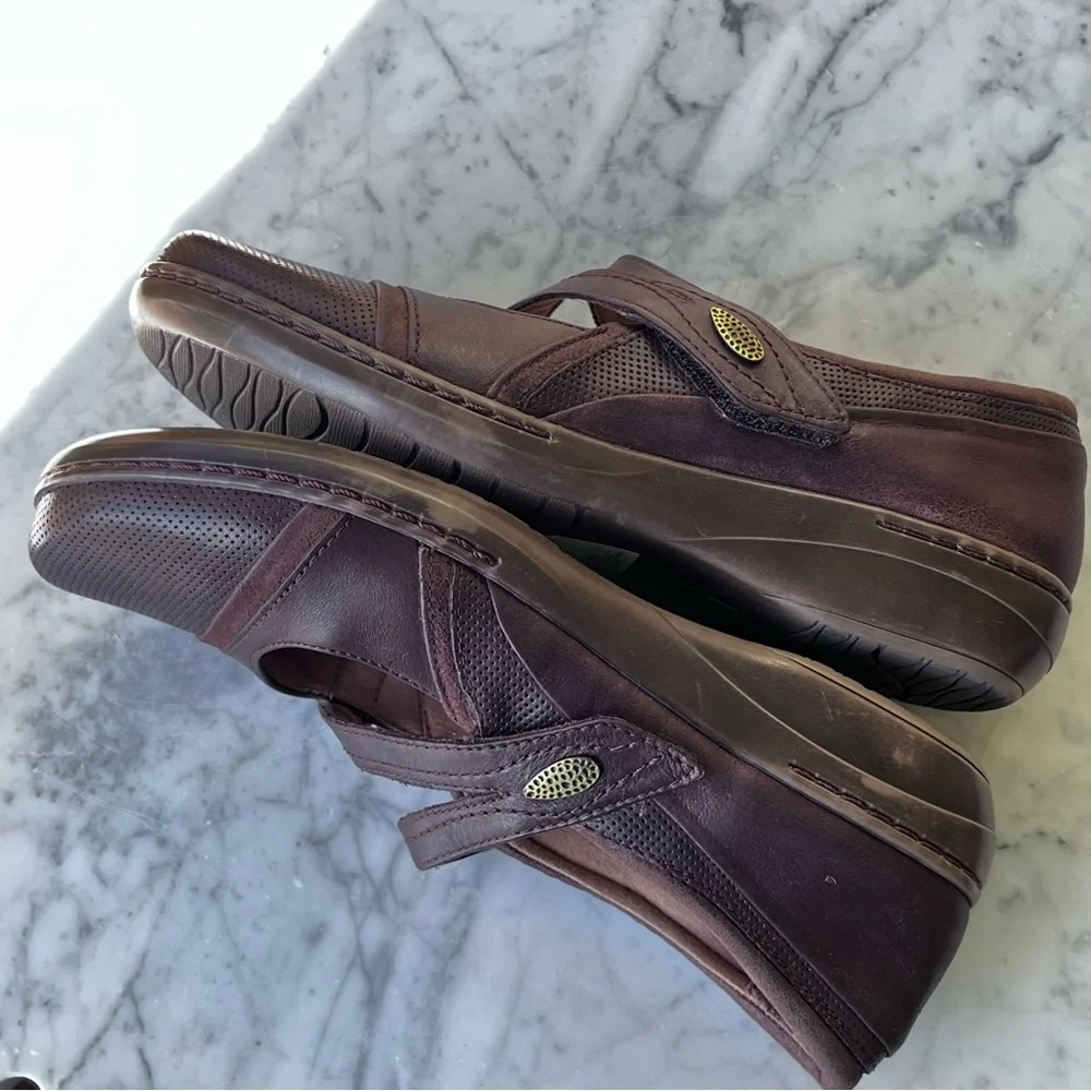 Clarks Collection Brown Leather Evianna Crown, 9.5, Mary Jane Shoe, NWT - Picture 11 of 13